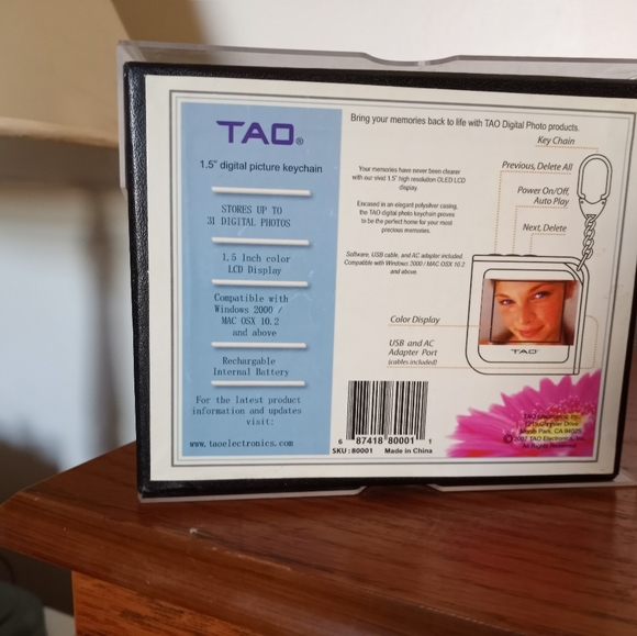 Digital Keychain - Picture 8 of 9